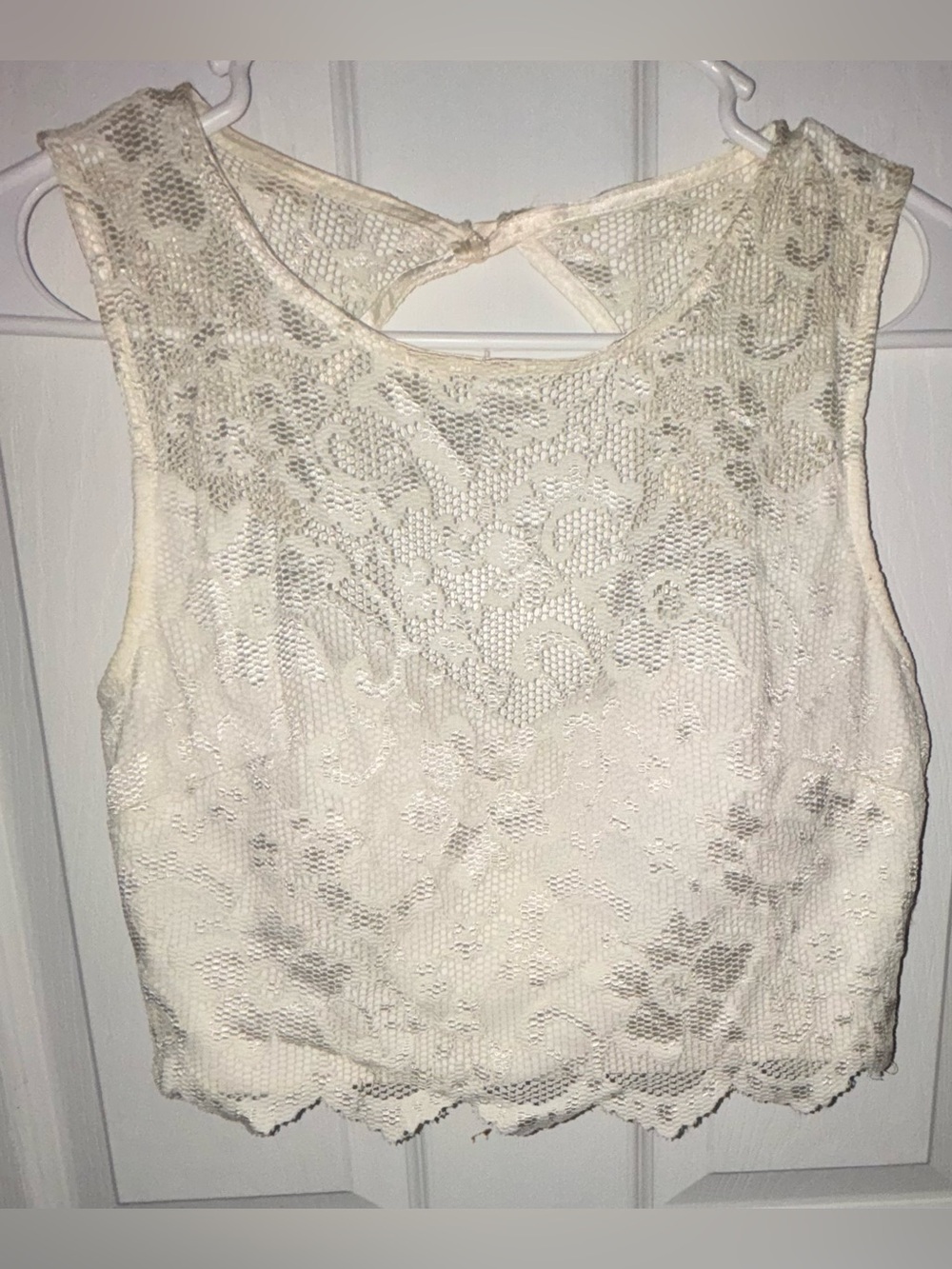 Women's Cream Lace Cropped Tank Top
